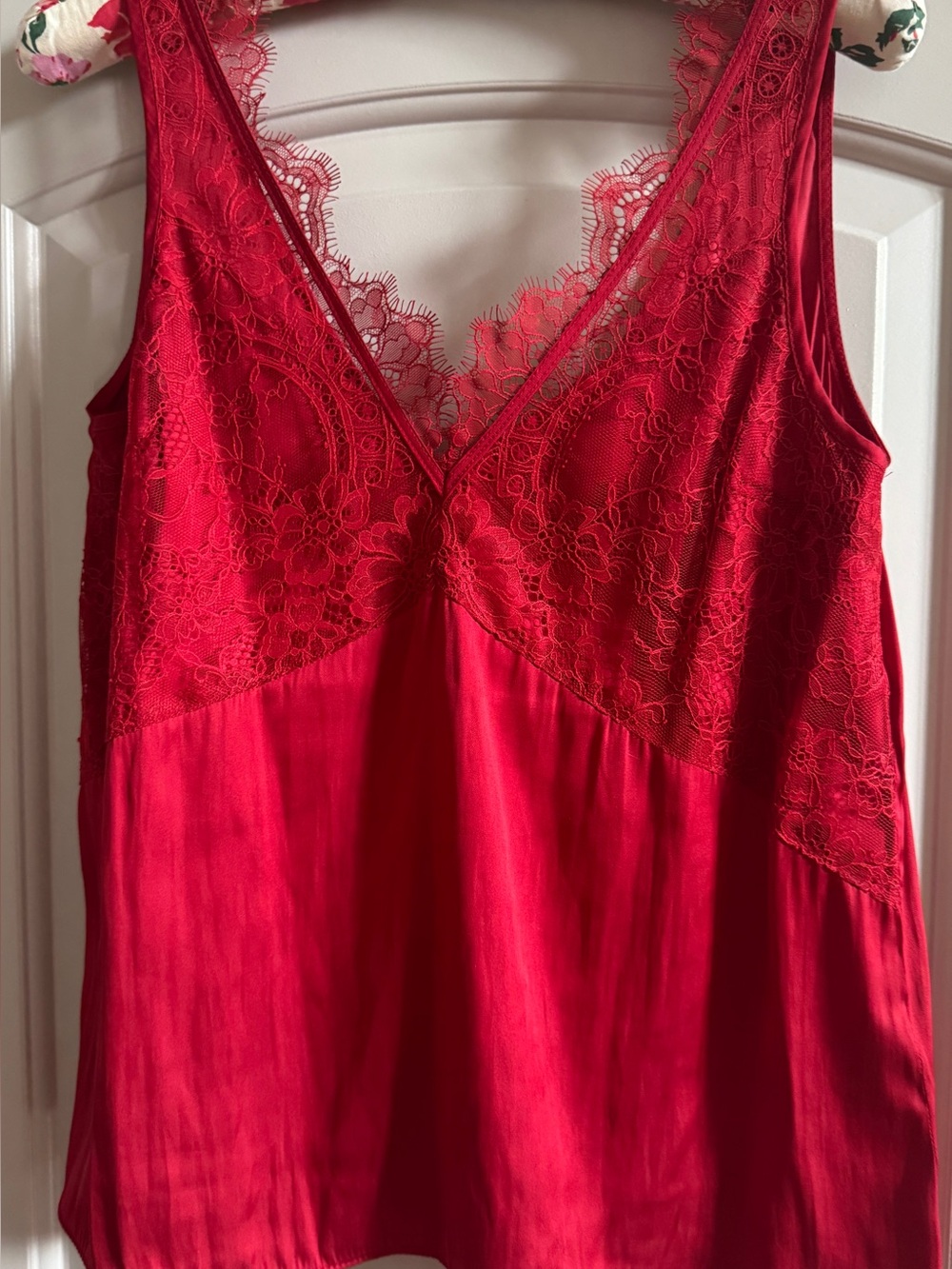 H&M Red Satin-Look Lace Trim V-Neck Camisole
